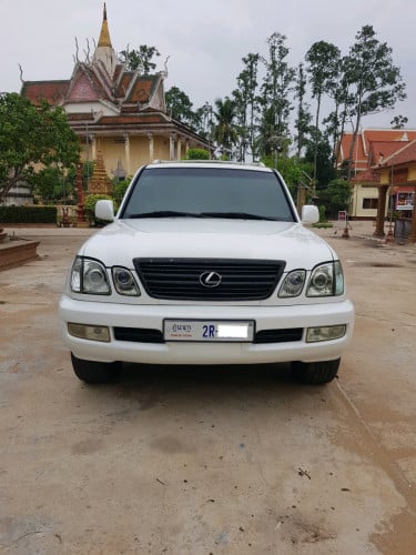 🚘ឡានលក់ Lexus LX 470 ឆ្នាំ 99 ពណ៌ ស ស៊ីន ឡានស្អាត អត់បុក អត់ប៉ះ អត់កាត់ត អត់ស្ងោរប្ដូរពណ៌
