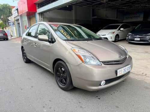 🚘 Prius 05 Full optionឡានថ្មីខ្លាំង