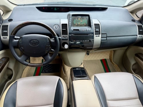 🚘 Prius 05 Full optionឡានថ្មីខ្លាំង