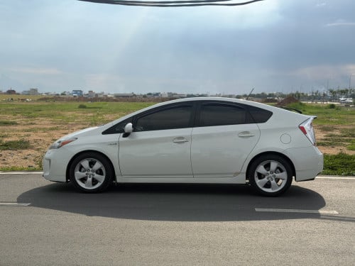 🚘Prius 2011 Option5 full Advance Technology ✅ម្ចាស់ដើម ក្នុងលឿង Auto parking