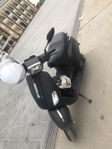 លក់ ម៉ូតូ Vespa 013