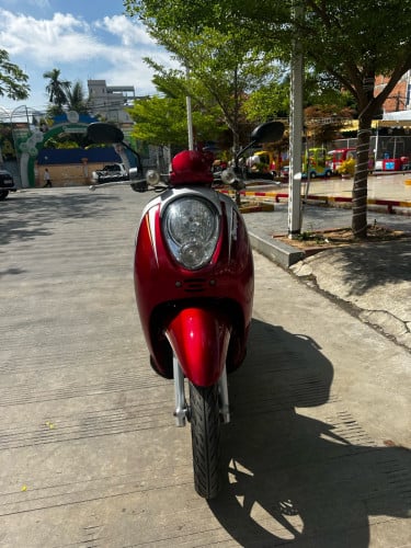 011មានពន្ធលក់570$+មួក