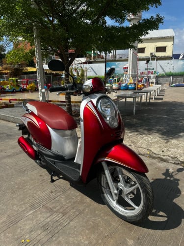 011មានពន្ធលក់570$+មួក