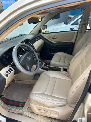 02 limited ប៉ុង2