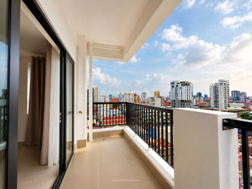 2 Bedrooms Apartment for Rent Near Russian Market