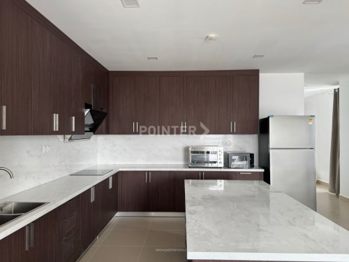 2 Bedrooms Apartment for Rent Near Russian Market