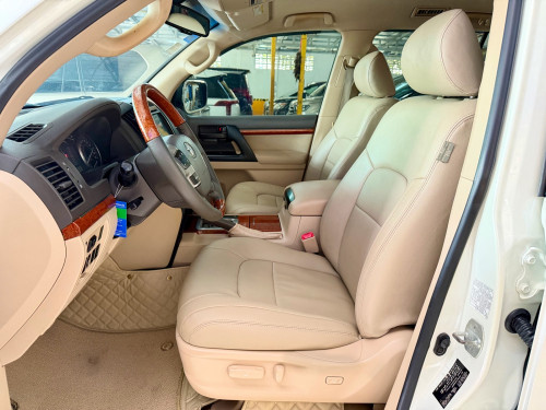 2012 Land Cruiser V6 សាំង អារ៉ាប់(full) ថ្នាំសុីនមួយជុំ