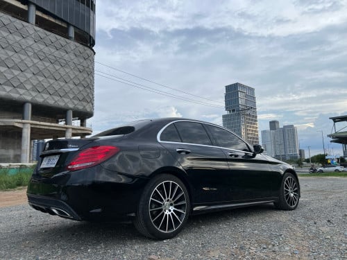 2015 C300 AMG 4Matic