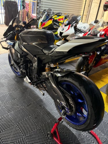 2017 yamaha  R1m  Full tax
