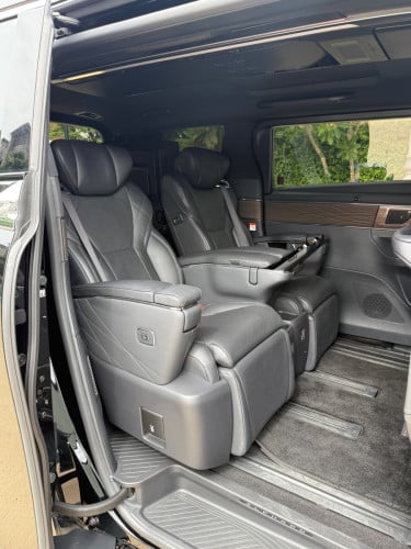 2024 Alphard Executive lounge Spec កូរ៉េ