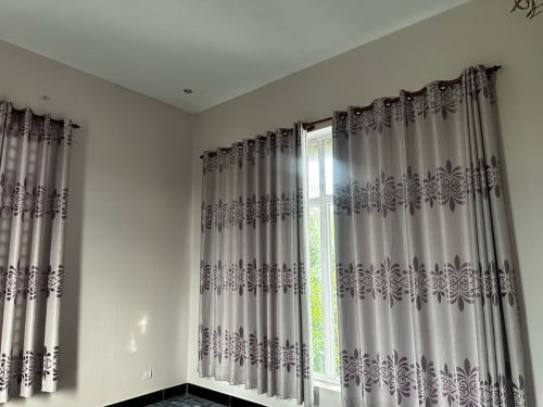 280000$ចចារ ទីតាំងល្អជិតផ្សារឡាន
