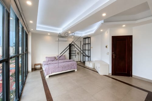3 Bedroom Duplex Apartment For Rent in BKK3