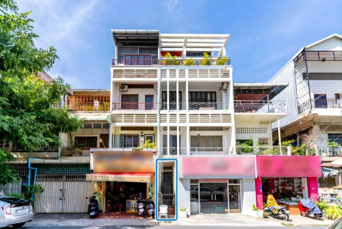 3-Bedroom Renovated Apt- Duan Penh Area