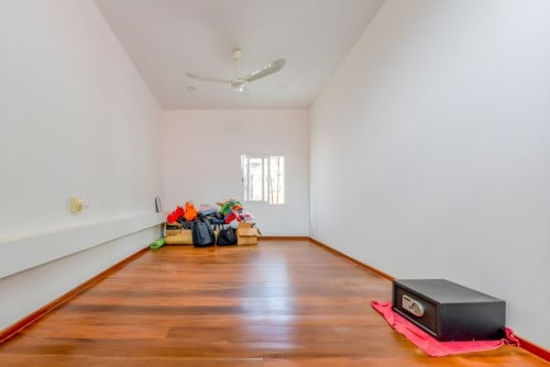 3-Bedroom Renovated Apt- Duan Penh Area