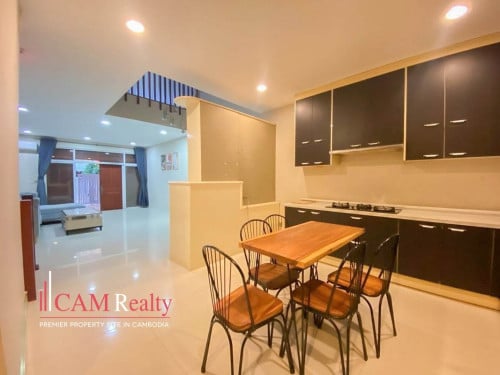 4 BR Link Villa For Rent In Borey Elite Town