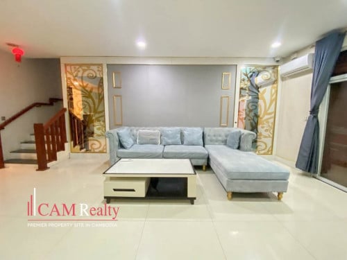 4 BR Link Villa For Rent In Borey Elite Town