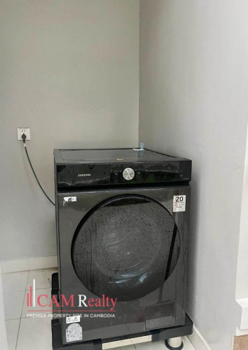 5 BR Corner Prince Villa For Rent In Peng Huoth The Star Platinum Eco Varanda