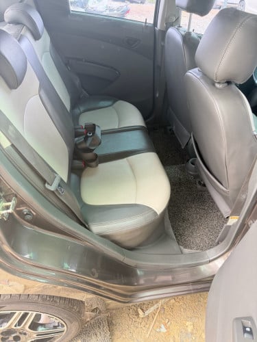 6500$ Chevrolet spark 2010