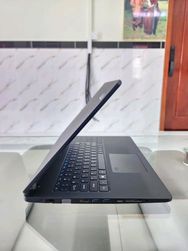 Acer TravelMate ស្អាត 99%