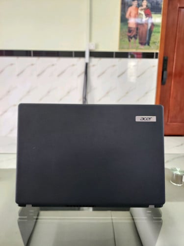 Acer TravelMate ស្អាត 99%
