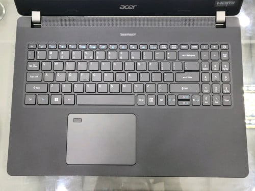 Acer TravelMate P215 សុំណុំហ្សីនមានសៀលក្រុមហ៊ុន នៅស្អាតដូចថ្មី កម្លាំងម៉ាស៊ីនខ្លាំង តម្លៃល្អបងៗ