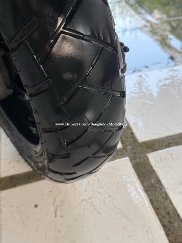 ADV 020 ស្អាតណាស់ម៉ូយៗ ម៉ាសុីនមេ លេខកាម្ម៉ង់ 555X