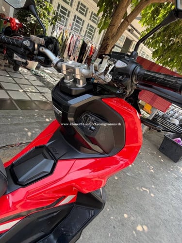ADV020 ម៉ាសុីនមុឺន ខ្ចៅខ្ចងសាណុំស្អាត✅ ទឹកថ្នាំលិឌបាន មានលក់នៅហាង (សេង សុខឡា 9999)