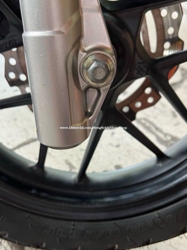 ADV020 ម៉ាសុីនមុឺន ខ្ចៅខ្ចងសាណុំស្អាត✅ ទឹកថ្នាំលិឌបាន មានលក់នៅហាង (សេង សុខឡា 9999)