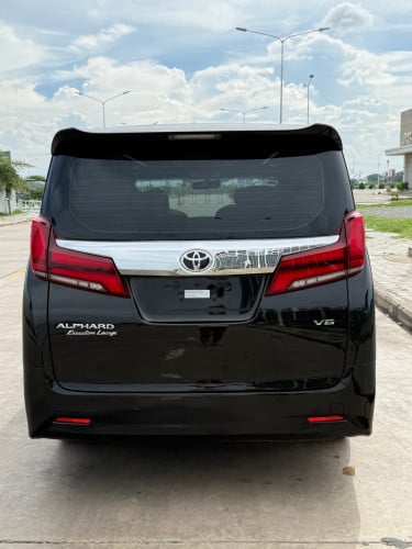 Alphard ឆ្នាំ2019 V6 ឆ្វេងសុីន