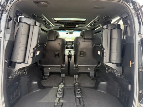 Alphard ឆ្នាំ2019 V6 ឆ្វេងសុីន