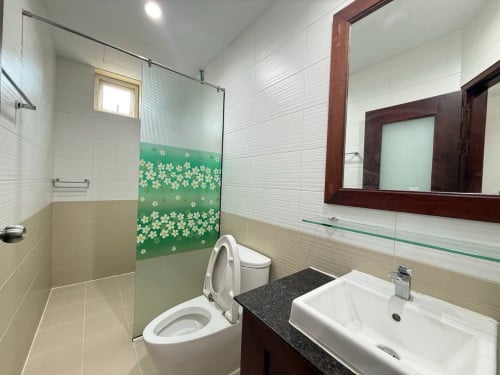 Apartment for rent at 7 Makara