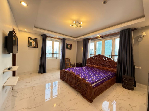 Apartment for rent at 7 Makara