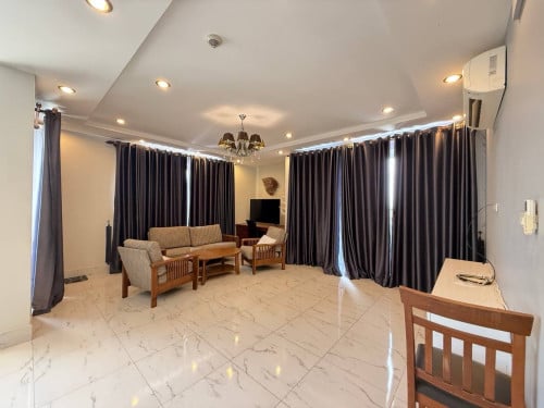 Apartment for rent at 7 Makara