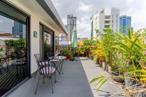 Apartment For Rent: Renovated 3BR Apartment