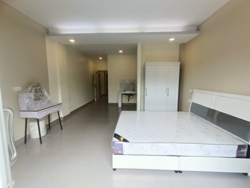 Apartment for Sale $390,888