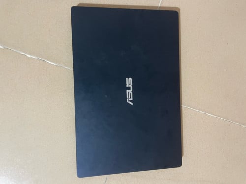 ASUS