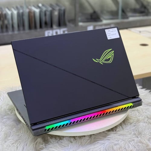 Asus ROG G834 JZR