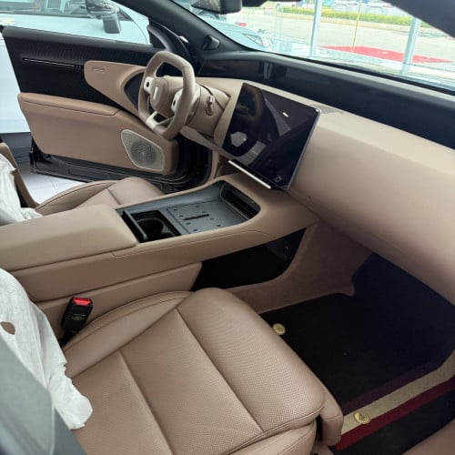 Avatr 12 ultra AWD 706km
