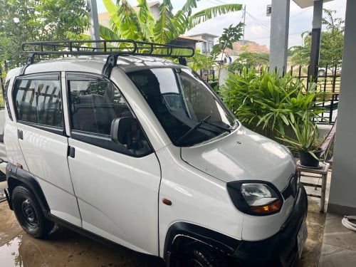 Bajaj Qute