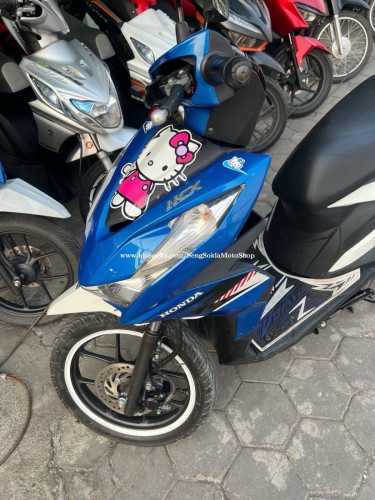 Beat024ម្ចាស់ដេីម លេខម៉ាសុីន7777 អាវស្គុត មានលក់នៅហាង (សេង សុខឡា 9999)
