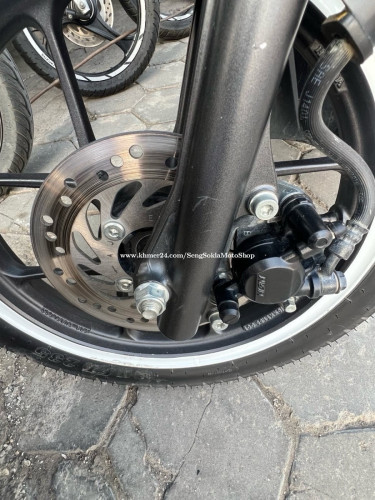 Beat024ម្ចាស់ដេីម លេខម៉ាសុីន7777 អាវស្គុត មានលក់នៅហាង (សេង សុខឡា 9999)