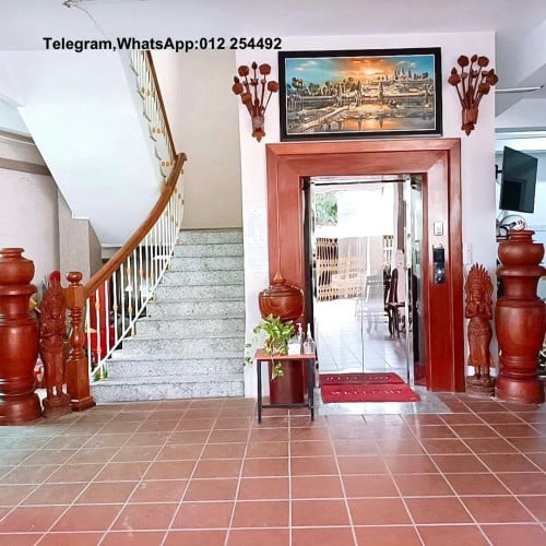 Beautiful Garden Elevator Apartment for Rent