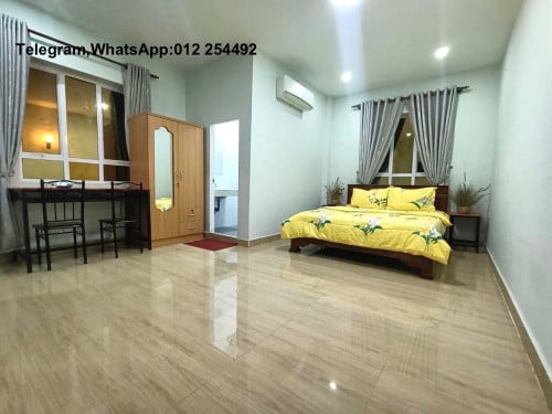 Beautiful Garden Elevator Apartment for Rent