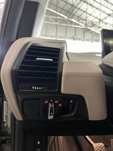 BMW I3 2015 full option សន្លឹកពន្ធ 🔵តម្លៃពិសេស 11,300$