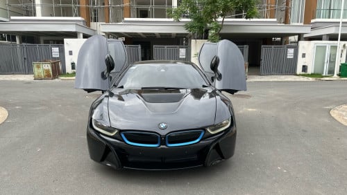 BMW i8 full Option 2015 លក់ 29500$ចចារ ចង់បង់រំលោះក៏បាន