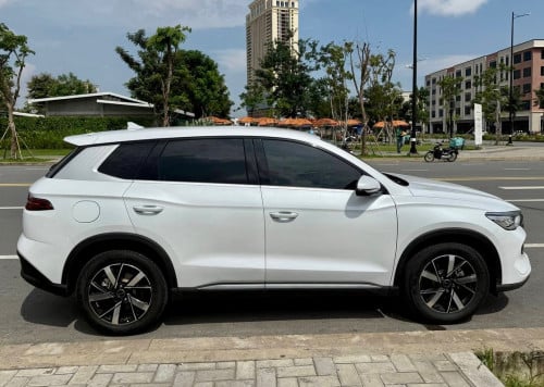 BYD SEALION5 2025