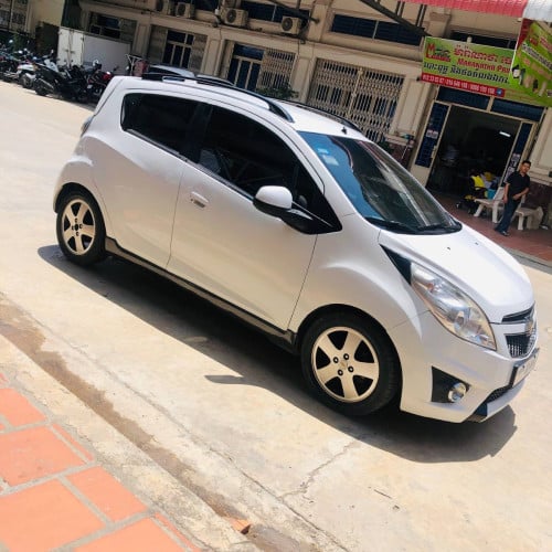 Chevrolet  Spark 2012