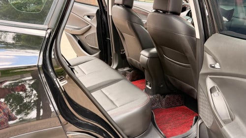 Chevrolet Tracker 2024 ហ្សីនមួយជុំ ស្កុត1ជុំ ម្ចាស់ដេីមថ្មីមហាថ្មី