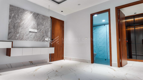 Commercial building house for Rent – at BKK1