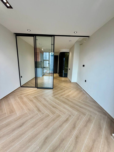 Condo resale at Time square 5